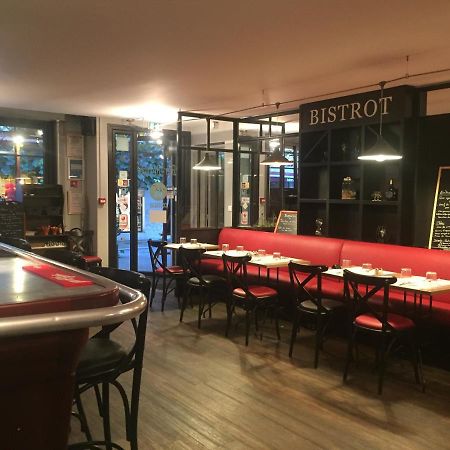 Hotel Restaurant Cousseau Parentis-en-Born Ngoại thất bức ảnh
