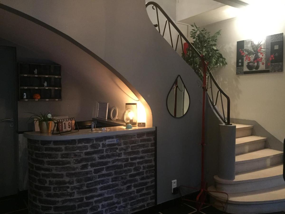 Hotel Restaurant Cousseau Parentis-en-Born Ngoại thất bức ảnh